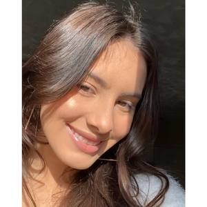 Meet your Posher, Isabel